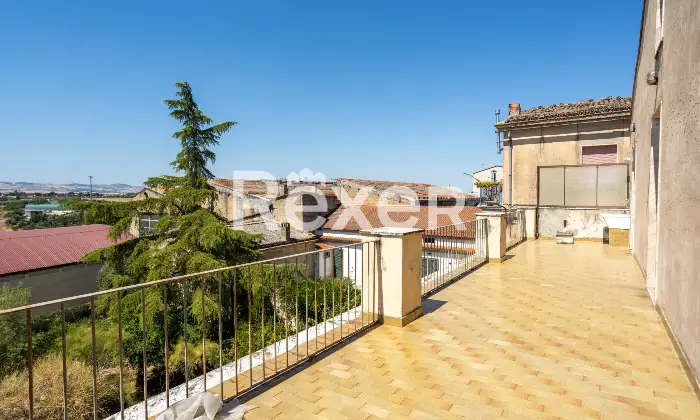 Rexer-Palazzo-San-Gervasio-Eleganza-indipendenza-e-grandi-spazi-nel-cuore-di-Palazzo-San-Gervasio-Altro