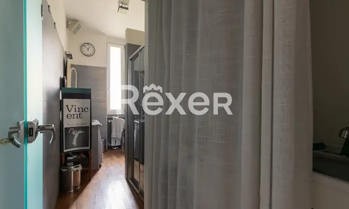 Rexer-Milano-Ampio-appartamento-ristrutturato-di-mq-con-cantina-e-possibilit-box-Altro