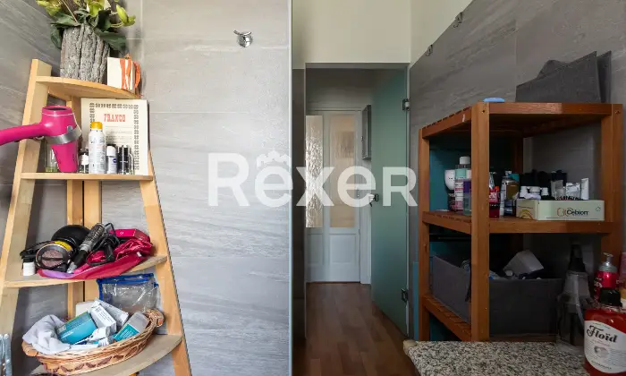 Rexer-Milano-Ampio-appartamento-ristrutturato-di-mq-con-cantina-e-possibilit-box-Altro