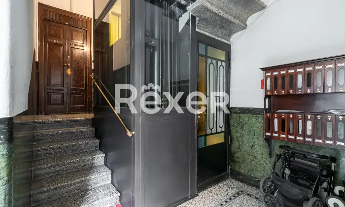Rexer-Milano-Ampio-appartamento-ristrutturato-di-mq-con-cantina-e-possibilit-box-Altro