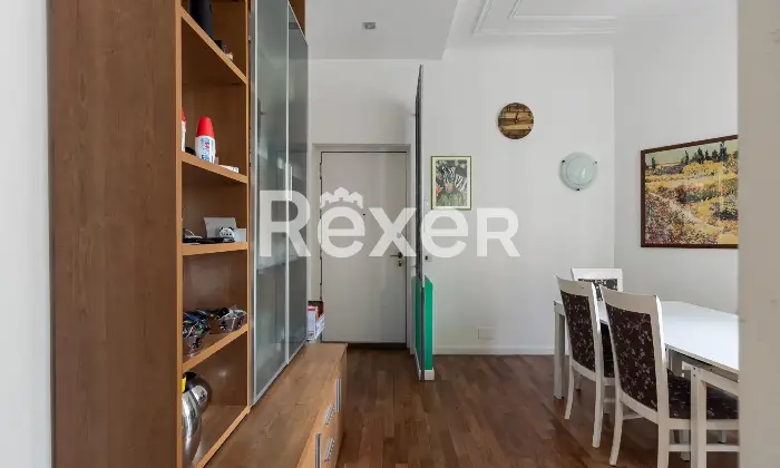 Rexer-Milano-Ampio-appartamento-ristrutturato-di-mq-con-cantina-e-possibilit-box-Altro