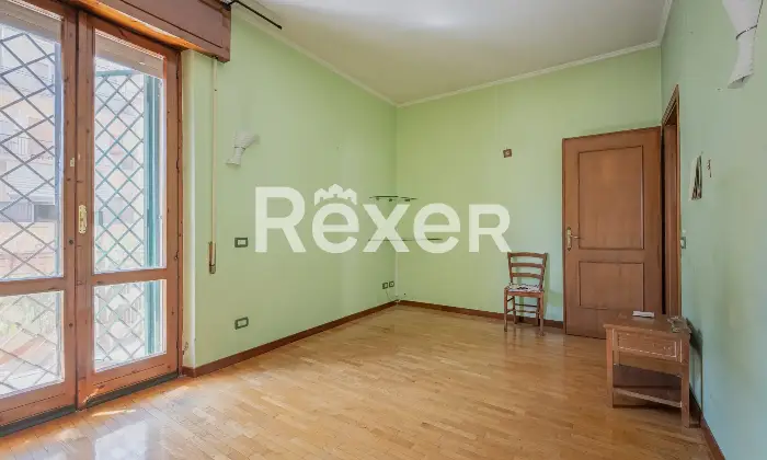 Rexer-Roma-TALENTI-ADA-NEGRI-silenzioso-appartamento-di-mq-con-cantina-e-parcheggio-Altro