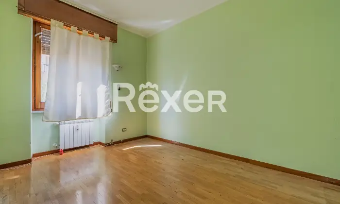 Rexer-Roma-TALENTI-ADA-NEGRI-silenzioso-appartamento-di-mq-con-cantina-e-parcheggio-Altro