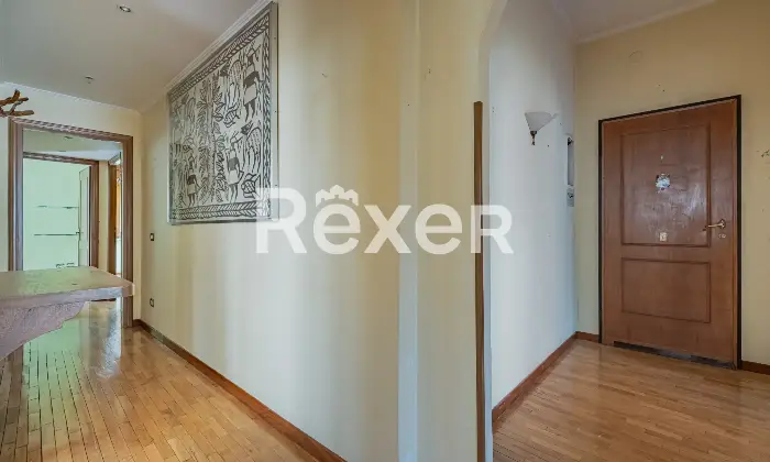 Rexer-Roma-TALENTI-ADA-NEGRI-silenzioso-appartamento-di-mq-con-cantina-e-parcheggio-Altro