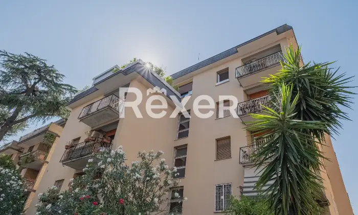 Rexer-Roma-TALENTI-ADA-NEGRI-silenzioso-appartamento-di-mq-con-cantina-e-parcheggio-Altro