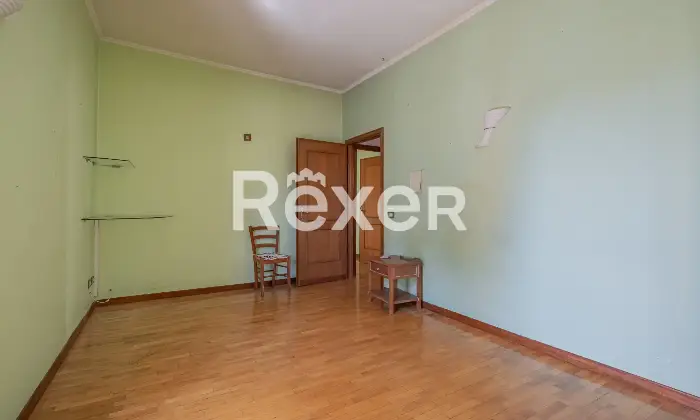 Rexer-Roma-TALENTI-ADA-NEGRI-silenzioso-appartamento-di-mq-con-cantina-e-parcheggio-Altro