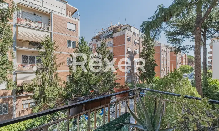 Rexer-Roma-TALENTI-ADA-NEGRI-silenzioso-appartamento-di-mq-con-cantina-e-parcheggio-Altro