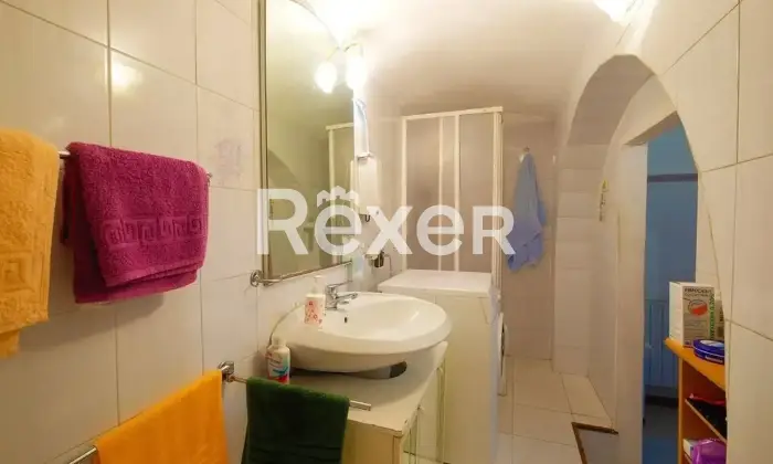 Rexer-Montepulciano-Montepulciano-Ampia-casa-su-due-livelli-con-terreno-edificabile-e-impianto-fotovoltaico-Altro