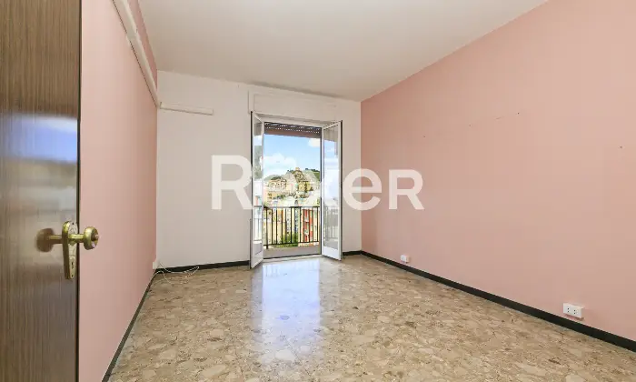 Rexer-Genova-UNICO-APPARTAMENTO-CON-VISTA-STREPITOSA-SULLA-CITTA-Altro