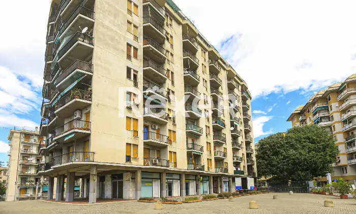 Rexer-Genova-UNICO-APPARTAMENTO-CON-VISTA-STREPITOSA-SULLA-CITTA-Altro