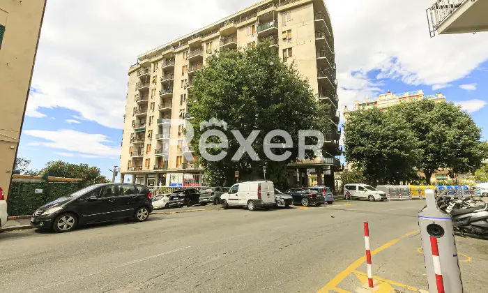 Rexer-Genova-UNICO-APPARTAMENTO-CON-VISTA-STREPITOSA-SULLA-CITTA-Altro