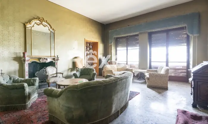 Rexer-Vaprio-dAdda-Ampia-propriet-con-due-unit-abitative-rustico-e-grande-giardino-terrazzato-Altro