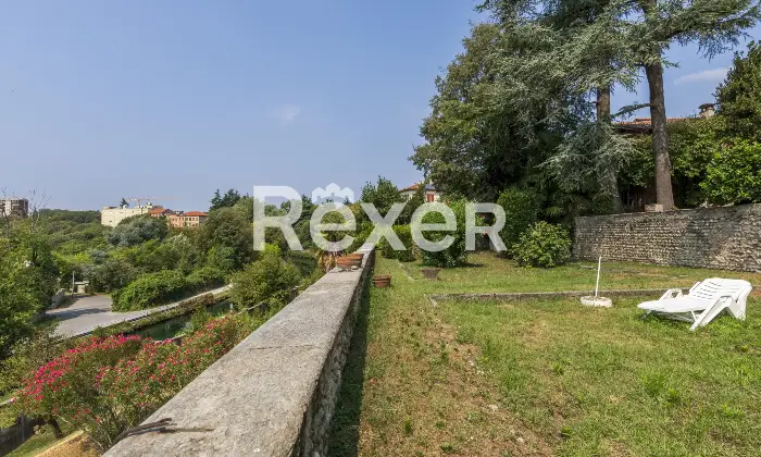 Rexer-Vaprio-dAdda-Ampia-propriet-con-due-unit-abitative-rustico-e-grande-giardino-terrazzato-Altro