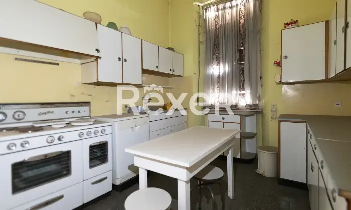 Rexer-Vaprio-dAdda-Ampia-propriet-con-due-unit-abitative-rustico-e-grande-giardino-terrazzato-Altro