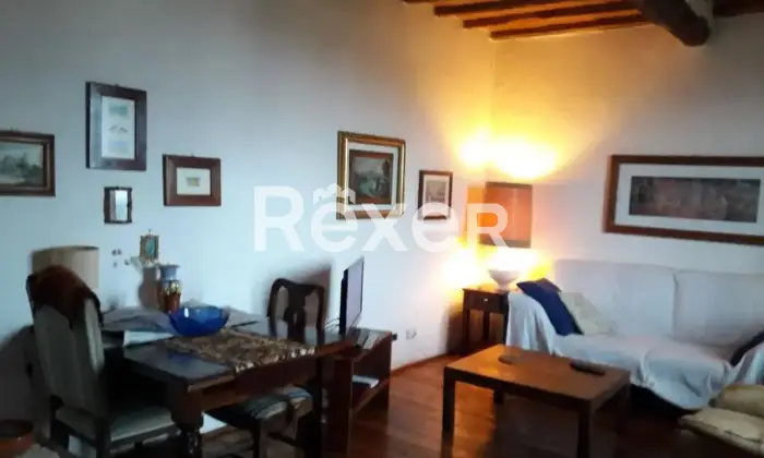 Rexer-Monticiano-Vendesi-appartamento-con-giardino-e-monolocale-annesso-Scalvaia-Monticiano-SI-Altro