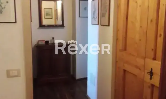 Rexer-Monticiano-Vendesi-appartamento-con-giardino-e-monolocale-annesso-Scalvaia-Monticiano-SI-Altro