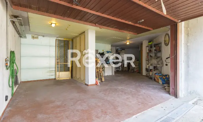 Rexer-Ceretta-porzione-di-villa-bifamiliare-Altro