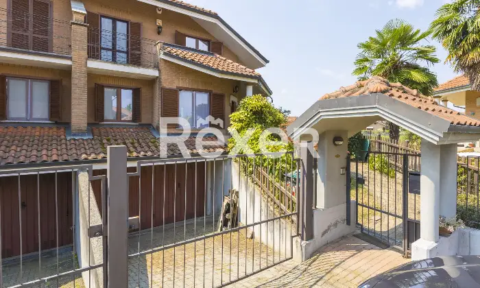 Rexer-Ceretta-porzione-di-villa-bifamiliare-Altro