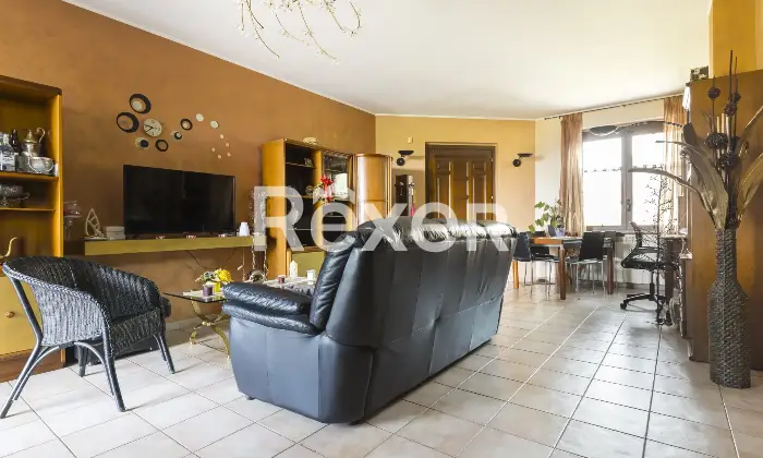 Rexer-Ceretta-porzione-di-villa-bifamiliare-Altro