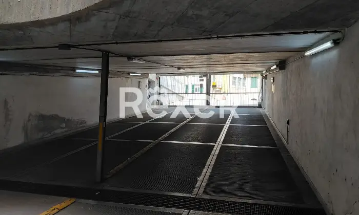 Rexer-Genova-Proponiamo-in-vendita-box-auto-di-mq-situato-nel-complesso-della-Fiumara-in-posizione-c