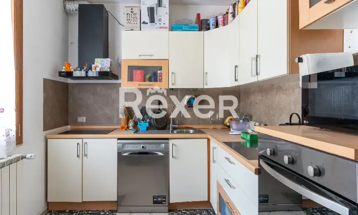 Rexer-Concesio-VILLA-A-SCHIERA-PORZIONE-CENTRALE-Altro