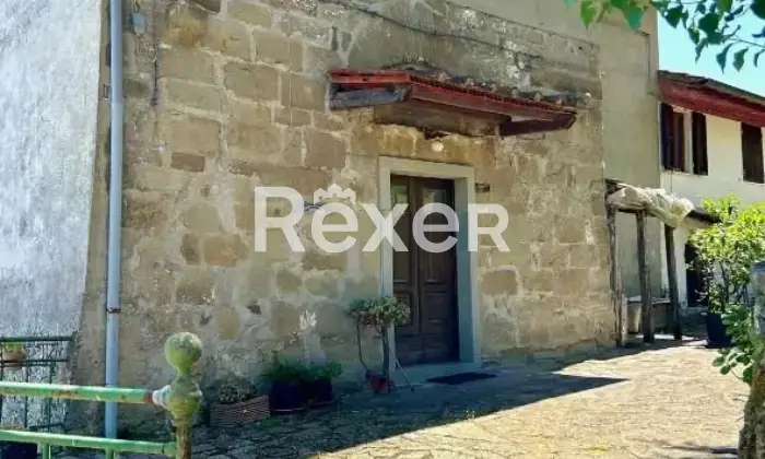 Rexer-Castel-San-Niccol-Fattoria-Toscana-con-due-appartamenti-indipendenti-e-ettari-di-terreno-Castel-San-Niccol-Altro