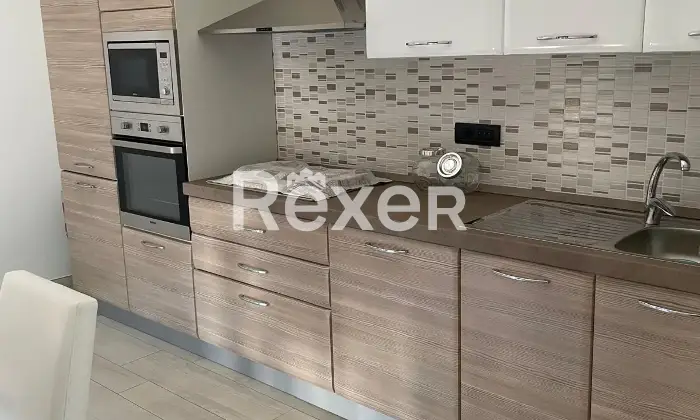 Rexer-Trebisacce-Ampio-appartamento-ristrutturato-con-balcone-perimetrale-e-magazzino-al-piano-terra-Altro