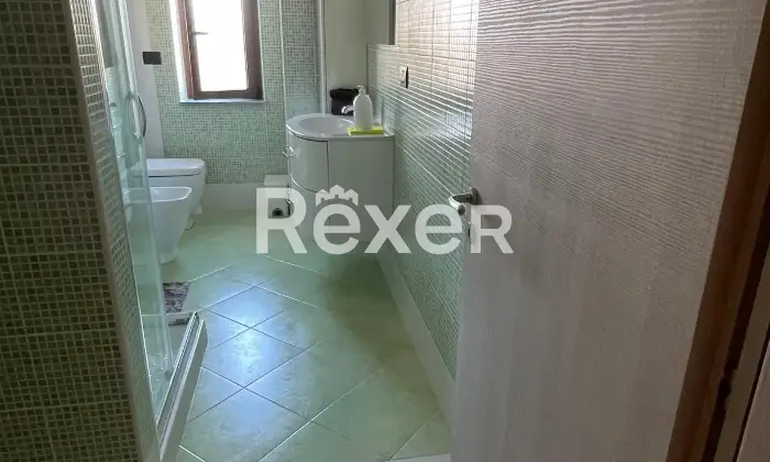 Rexer-Trebisacce-Ampio-appartamento-ristrutturato-con-balcone-perimetrale-e-magazzino-al-piano-terra-Altro