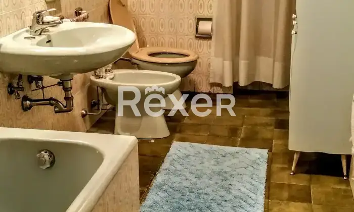 Rexer-Reggello-Vendesi-quadrilocale-Piazza-Indipendenza-Tosi-Comune-di-Reggello-Altro