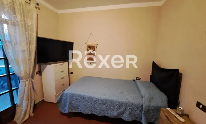 Rexer-Massa-Vendesi-villa-con-giardino-e-vigneto-Via-Grottini-Massa-MS-Altro