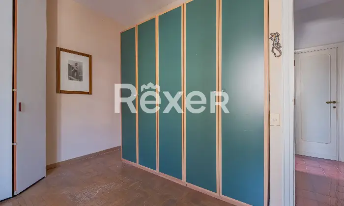 Rexer-Roma-Vendesi-appartamento-Via-Gradoli-Altro