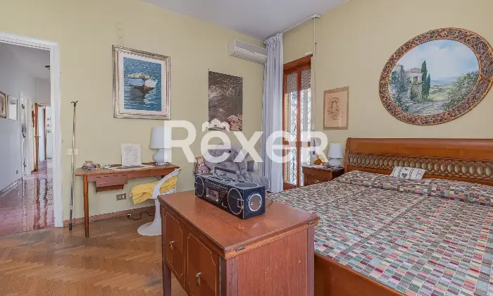 Rexer-Roma-Vendesi-appartamento-Via-Gradoli-Altro
