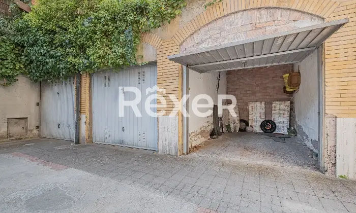 Rexer-Roma-Vendesi-appartamento-Via-Gradoli-Altro