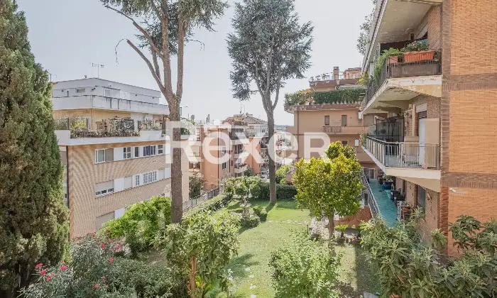 Rexer-Roma-Vendesi-appartamento-Via-Gradoli-Altro