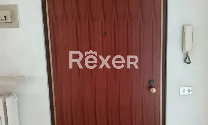 Rexer-Alessandria-Ampio-appartamento-di-mq-al-penultimo-piano-con-tre-balconi-box-auto-e-vista-aperta-Altro