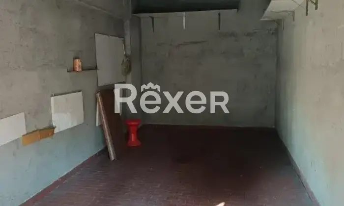 Rexer-Alessandria-Ampio-appartamento-di-mq-al-penultimo-piano-con-tre-balconi-box-auto-e-vista-aperta-Altro