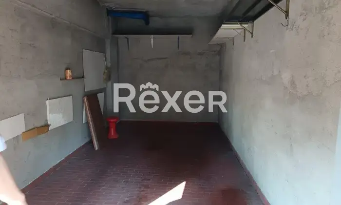 Rexer-Alessandria-Ampio-appartamento-di-mq-al-penultimo-piano-con-tre-balconi-box-auto-e-vista-aperta-Altro