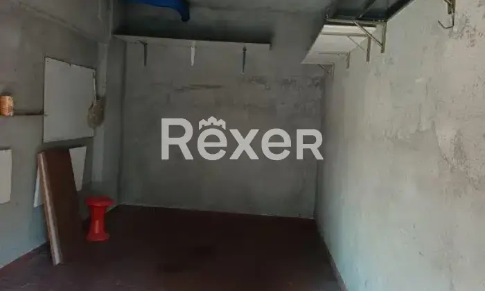 Rexer-Alessandria-Ampio-appartamento-di-mq-al-penultimo-piano-con-tre-balconi-box-auto-e-vista-aperta-Altro