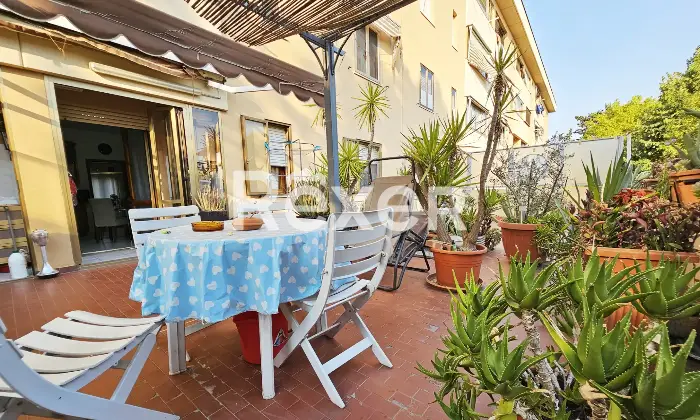 Rexer-Campi-Bisenzio-Ampio-trilocale-con-terrazzo-vivibile-e-garage-Terrazzo