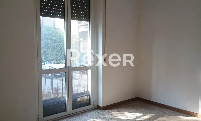 Rexer-Busto-Arsizio-Quadrilocale-al-piano-rialzato-Camera-da-letto