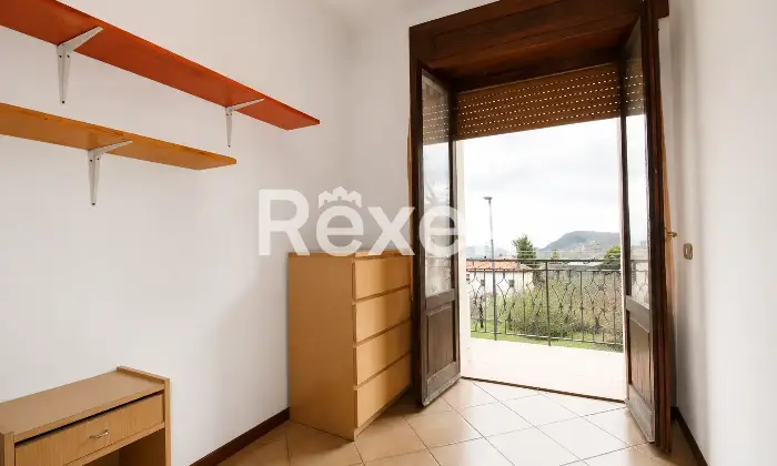 Rexer-Montecopiolo-Appartamento-con-ingresso-indipendente-garage-e-vista-panoramica-a-Montecopiolo-Studio