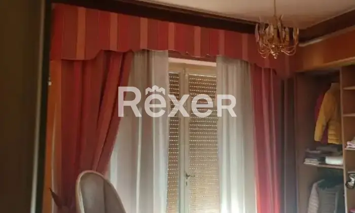 Rexer-Lucca-Vendesi-casa-indipendente-con-ampio-giardino-Via-Sarzanese-SantAnna-Lucca-Altro