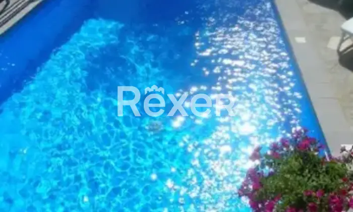 Rexer-Pescaglia-Antico-Palazzo-con-Piscina-e-Giardino-in-Vendita-a-Colognora-Pescaglia-Altro