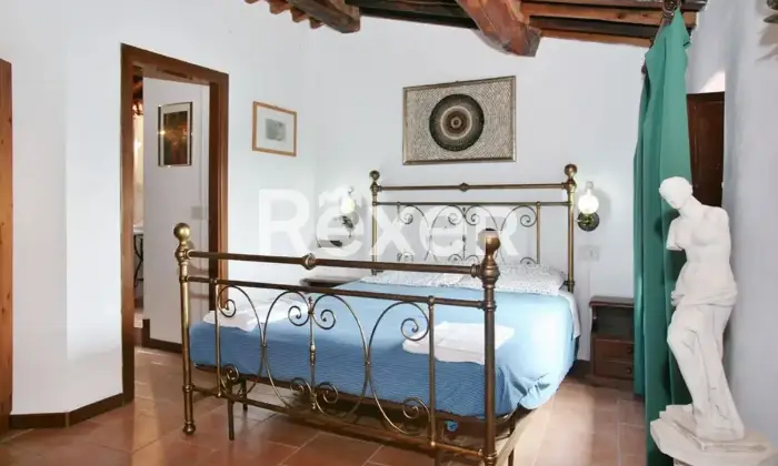 Rexer-Pescaglia-Antico-Palazzo-con-Piscina-e-Giardino-in-Vendita-a-Colognora-Pescaglia-Altro