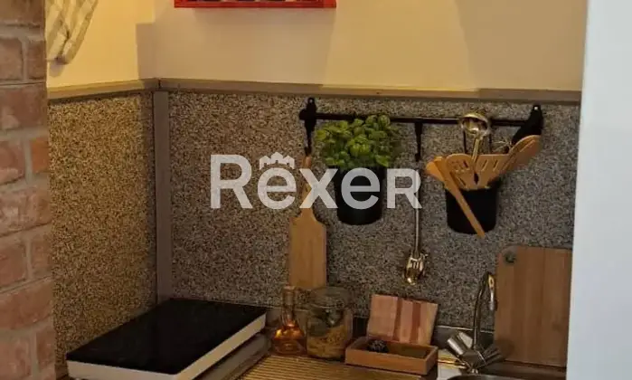 Rexer-Pescaglia-Antico-Palazzo-con-Piscina-e-Giardino-in-Vendita-a-Colognora-Pescaglia-Cucina