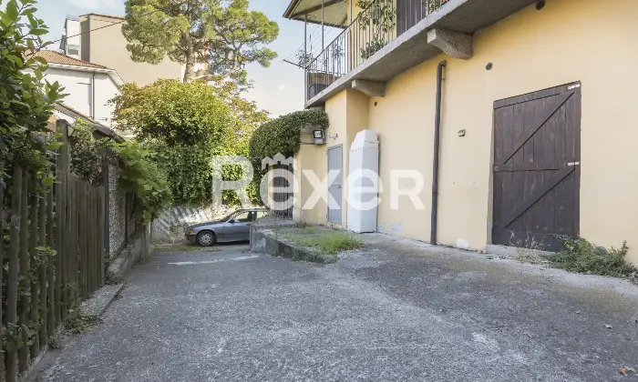 Rexer-Pianezza-Quadrilocale-con-terrazzo-Altro