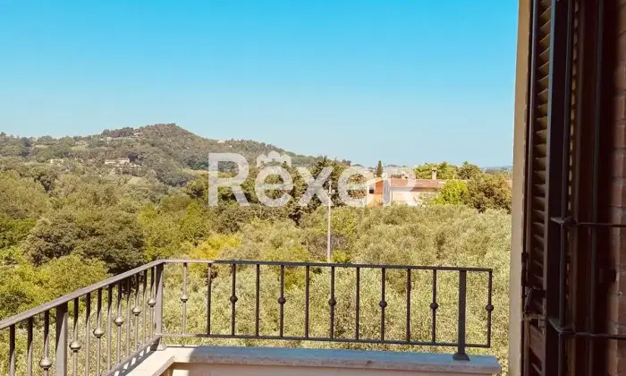 Rexer-Fano-Vendesi-appartamento-con-balconi-cantina-e-posto-auto-Localit-Roncosambaccio-Fano-PU-Altro