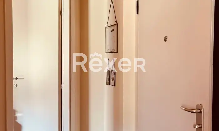 Rexer-Fano-Vendesi-appartamento-con-balconi-cantina-e-posto-auto-Localit-Roncosambaccio-Fano-PU-Altro