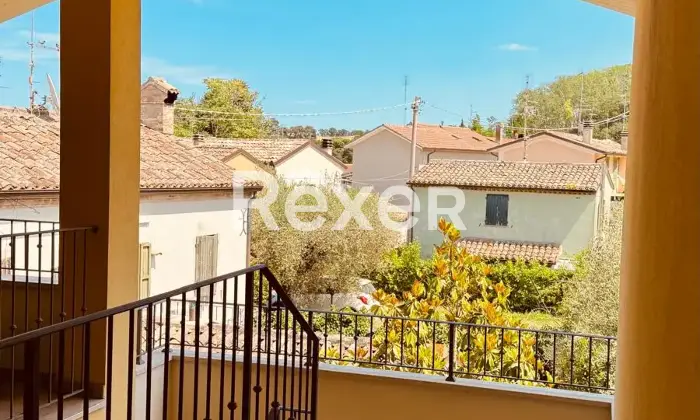 Rexer-Fano-Vendesi-appartamento-con-balconi-cantina-e-posto-auto-Localit-Roncosambaccio-Fano-PU-Altro
