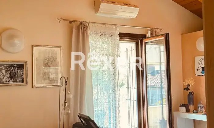 Rexer-Fano-Vendesi-appartamento-con-balconi-cantina-e-posto-auto-Localit-Roncosambaccio-Fano-PU-Altro